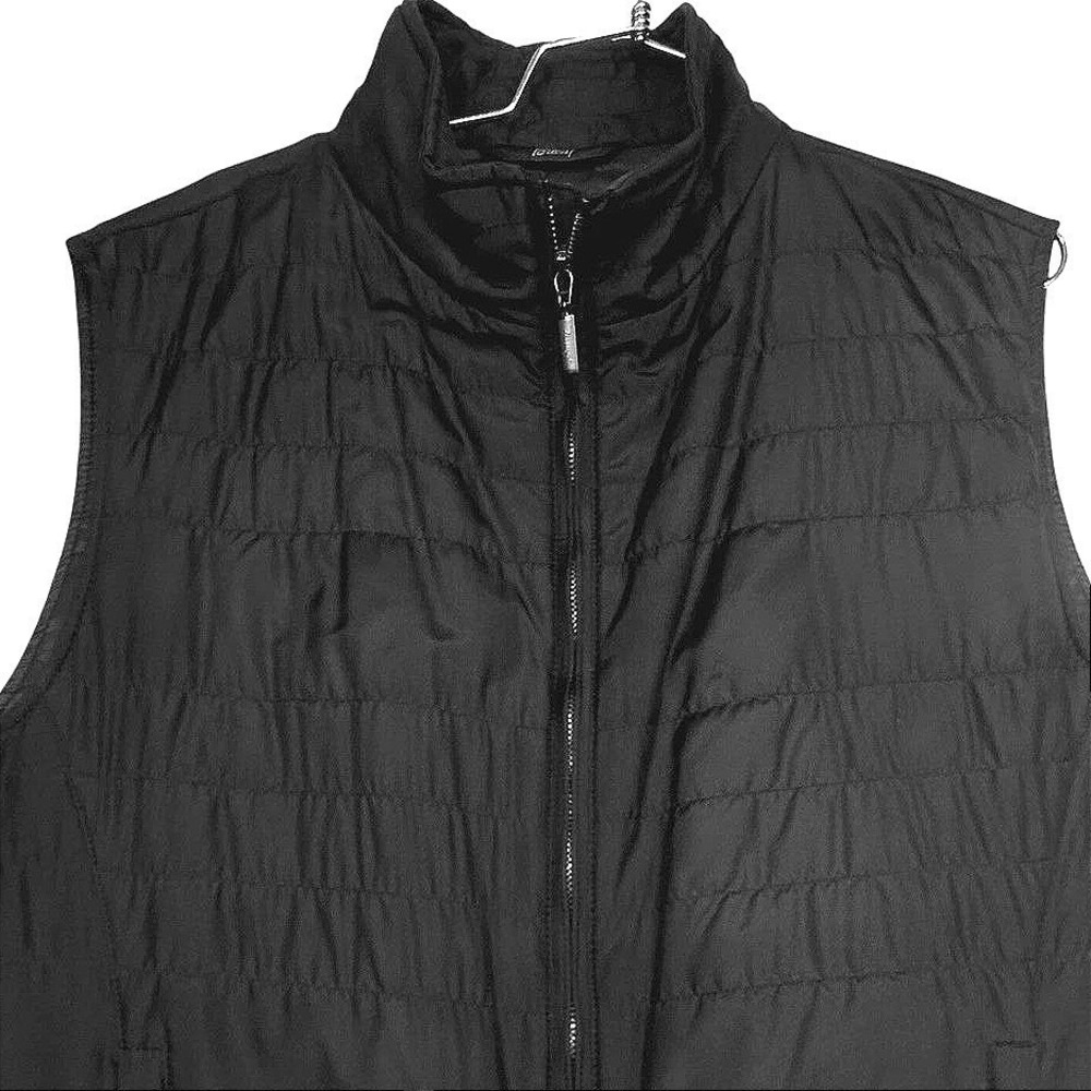 Brioni Men size XL - Quilted Vest Black Zip Front Lightweight